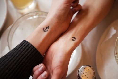 Tatuajes de amistad - Tatuajes Pamplona Moshi Moshi