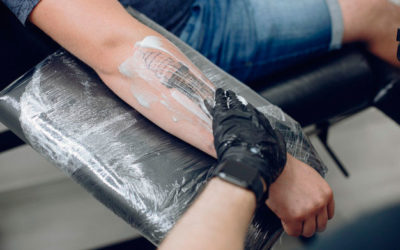 Cómo curar un tatuaje infectado